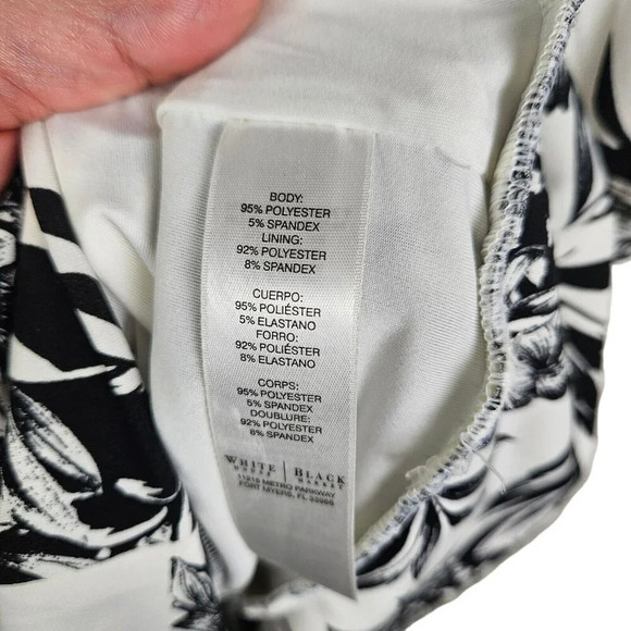 White House Black Market Tropical Print‎ Chain Detail Top Tank Size Medium - Picture 6 of 10